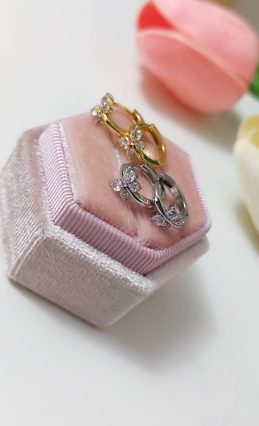 orecchini farfallina zirconi