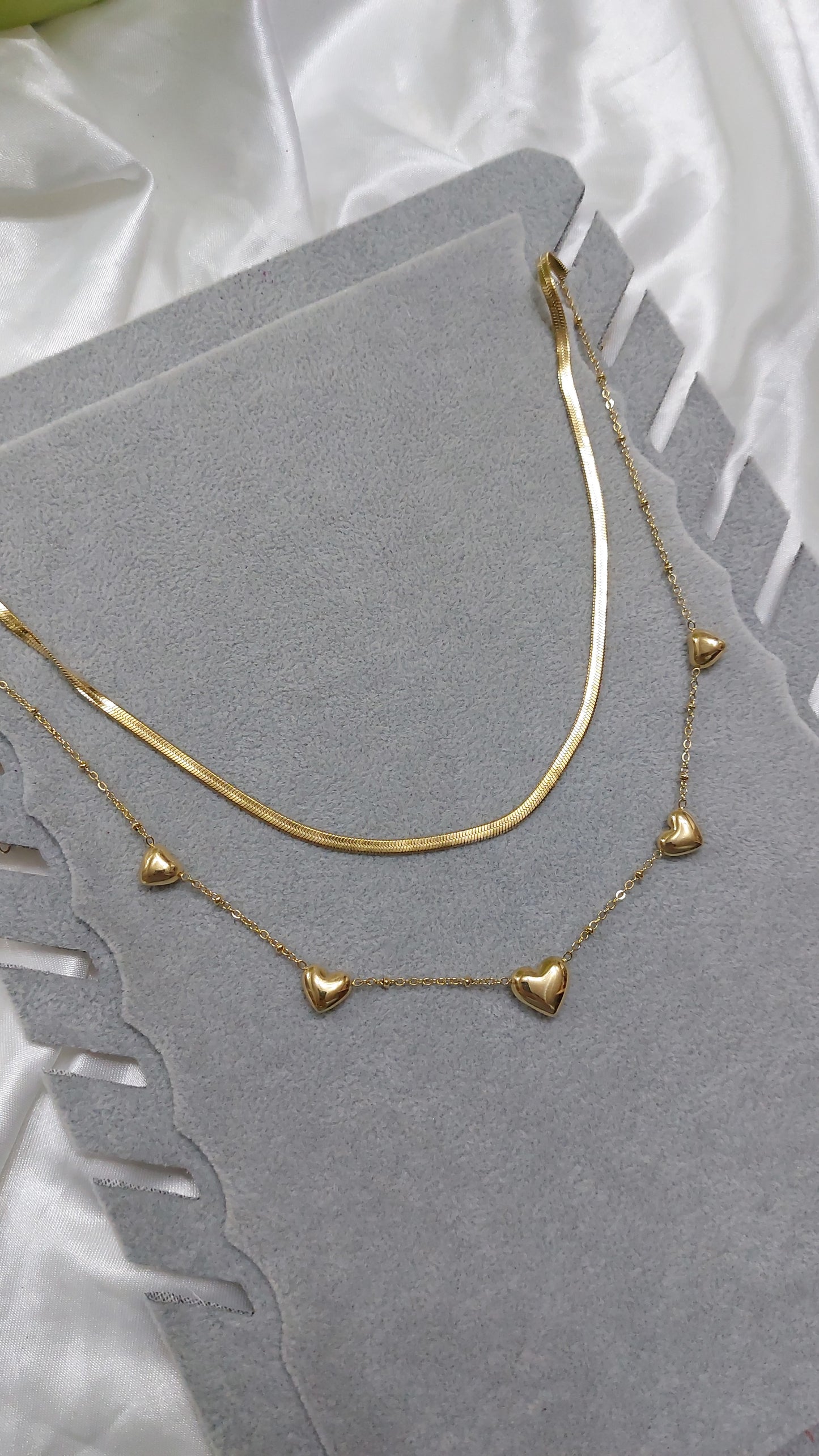 Collana heart snake